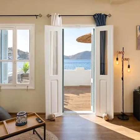 Rementzo Apartment Symi Extérieur photo